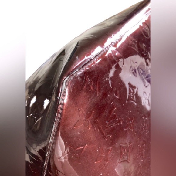 Louis Vuitton Bellevue GM Tote - Picture 7 of 12